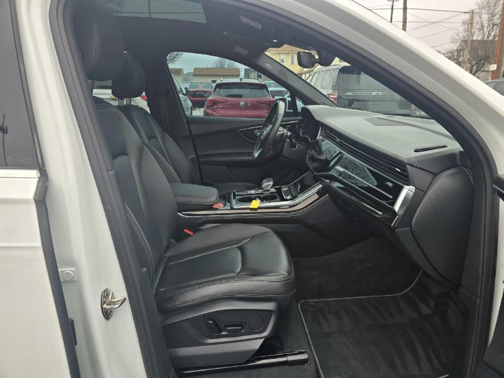 2025 Audi Q7 Image 19