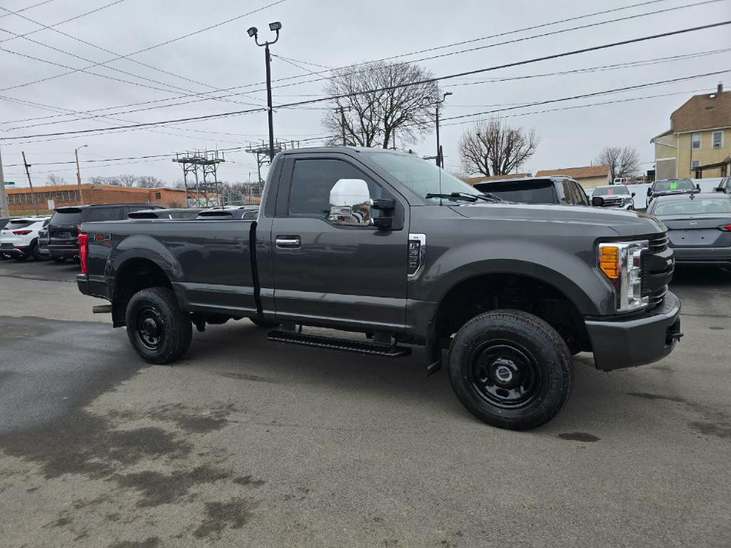 2017 Ford F-350 Image 6