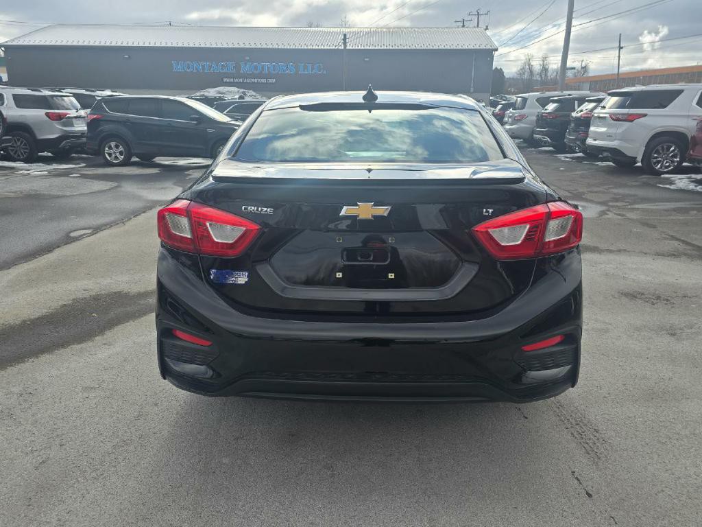 2016 Chevrolet Cruze Image 17