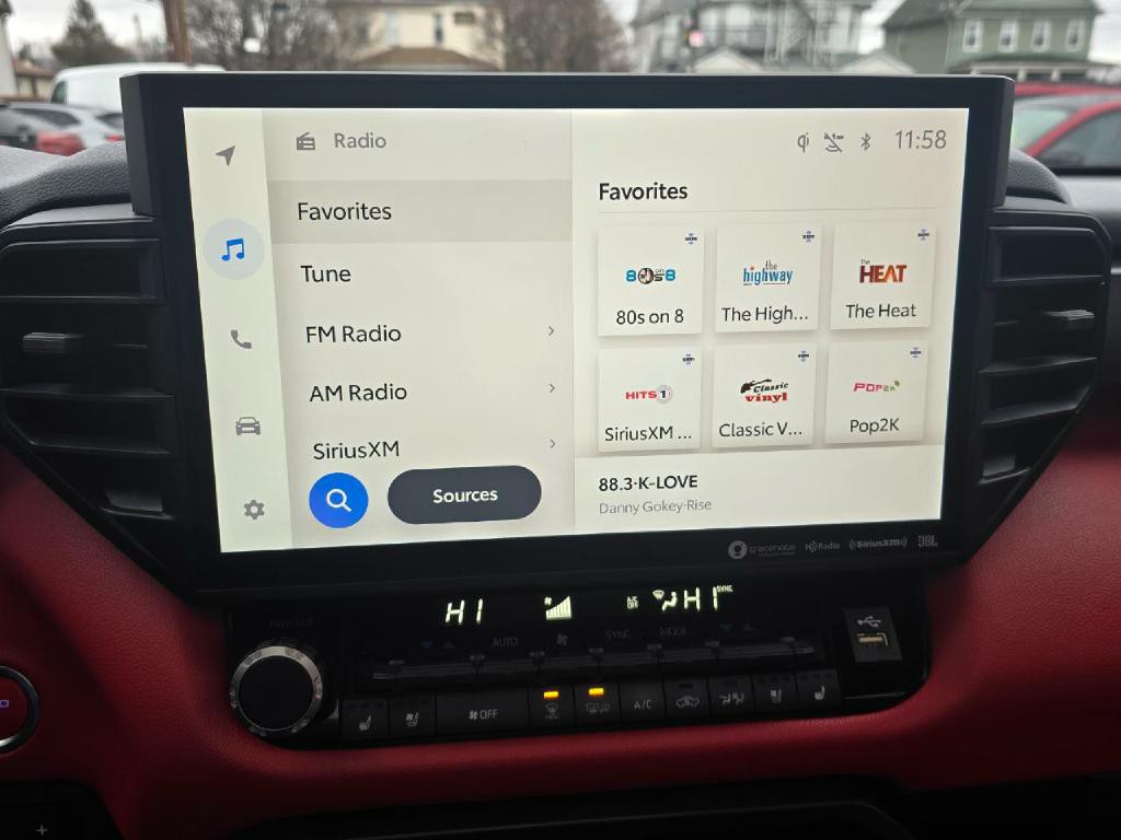 2022 Toyota Tundra Image 9