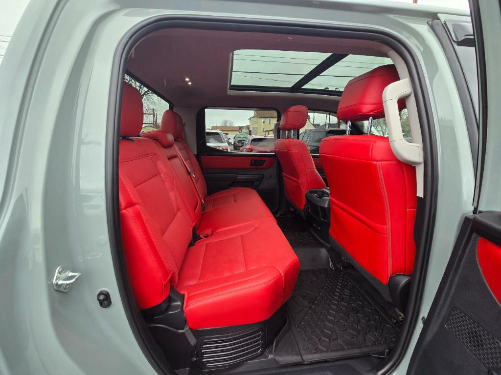 2022 Toyota Tundra Image 15