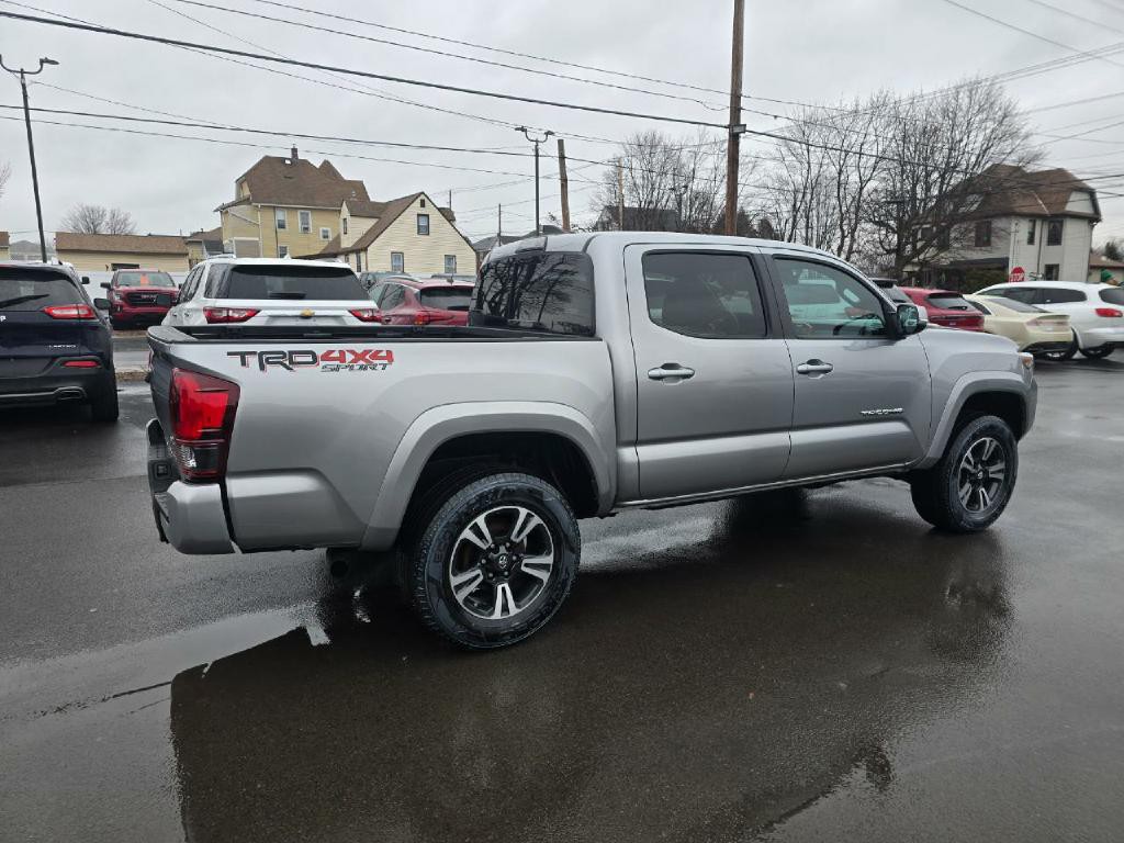 2019 Toyota Tacoma Image 5
