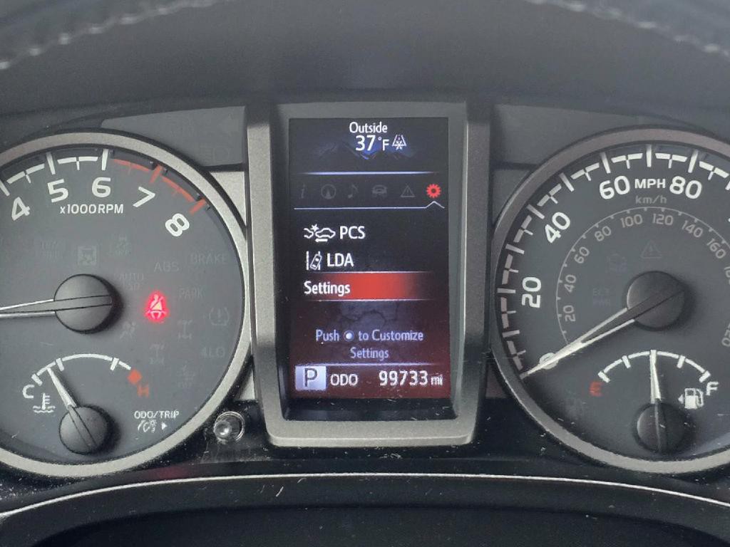 2019 Toyota Tacoma Image 8