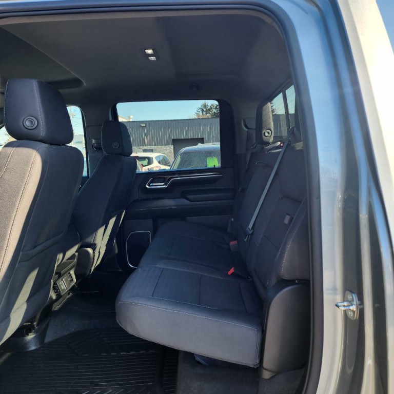 2024 Chevrolet Silverado 1500 Image 14