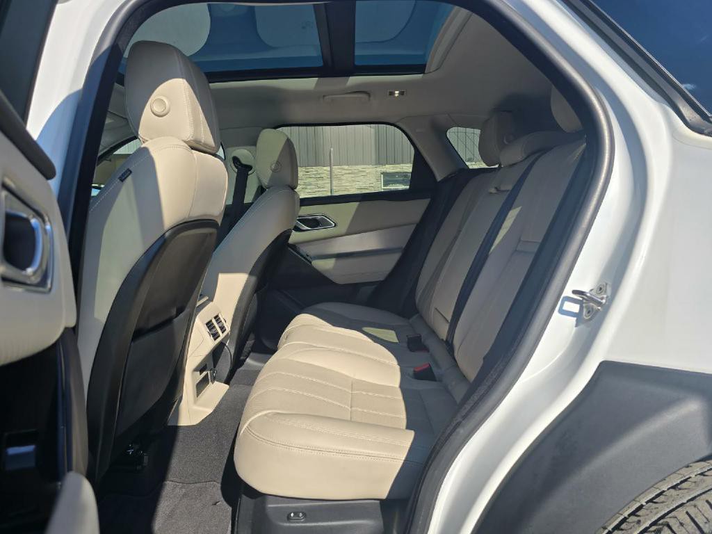 2019 Land Rover Range Rover Image 16