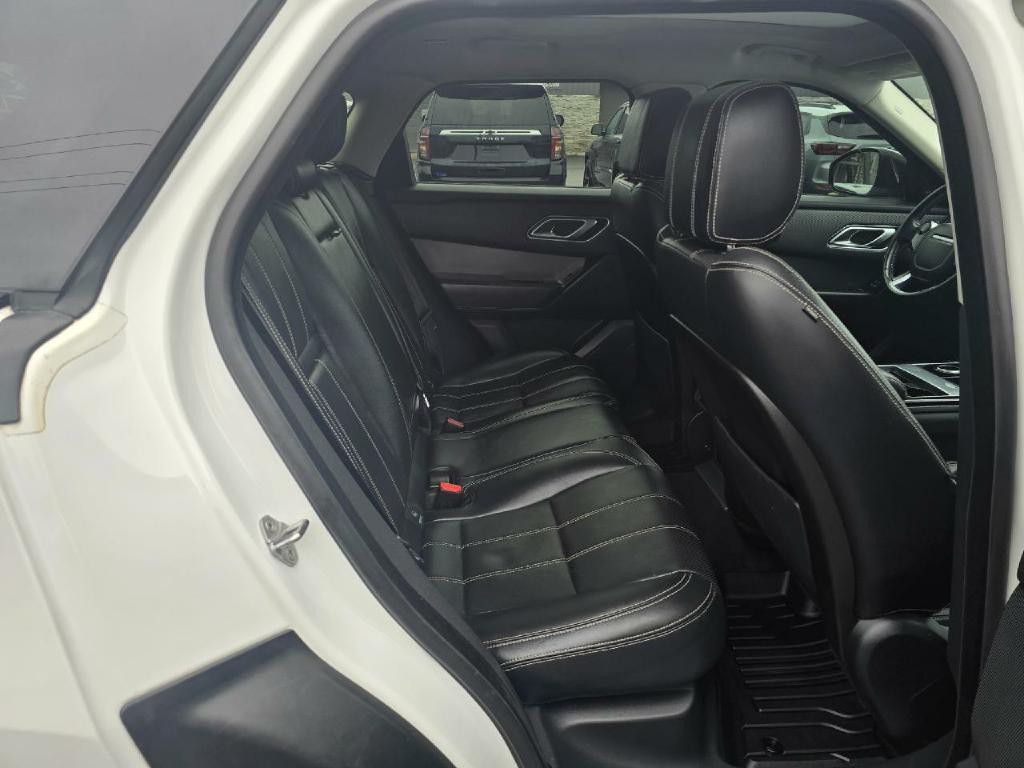 2020 Land Rover Range Rover Image 16