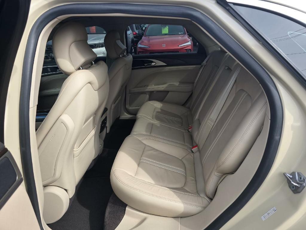 2018 Lincoln MKZ Image 15