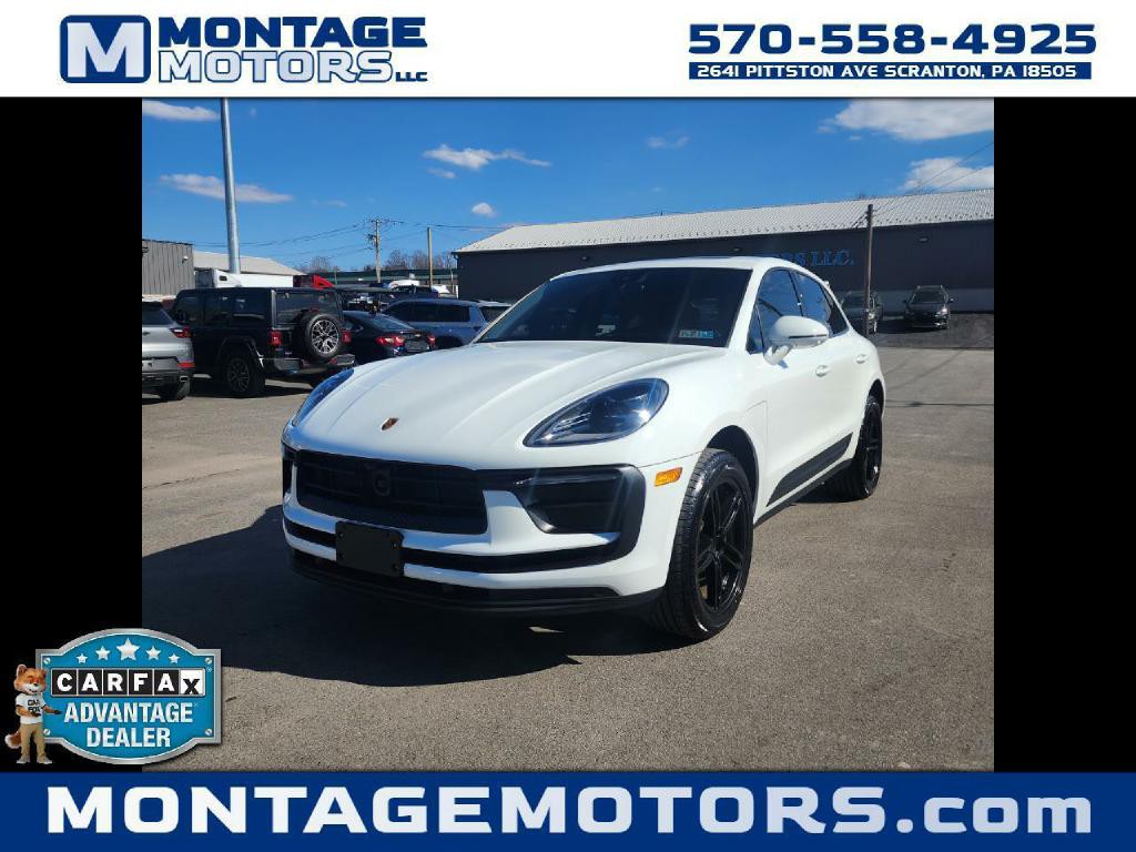 2025 Porsche Macan Image 1