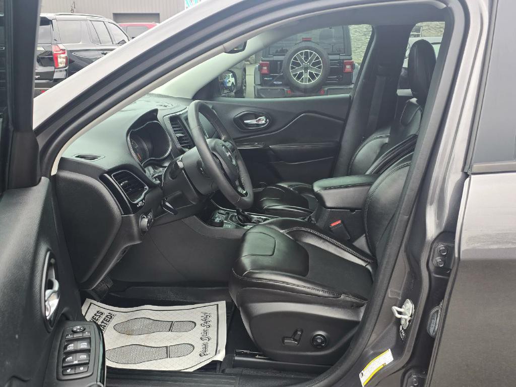 2021 Jeep Cherokee Image 12