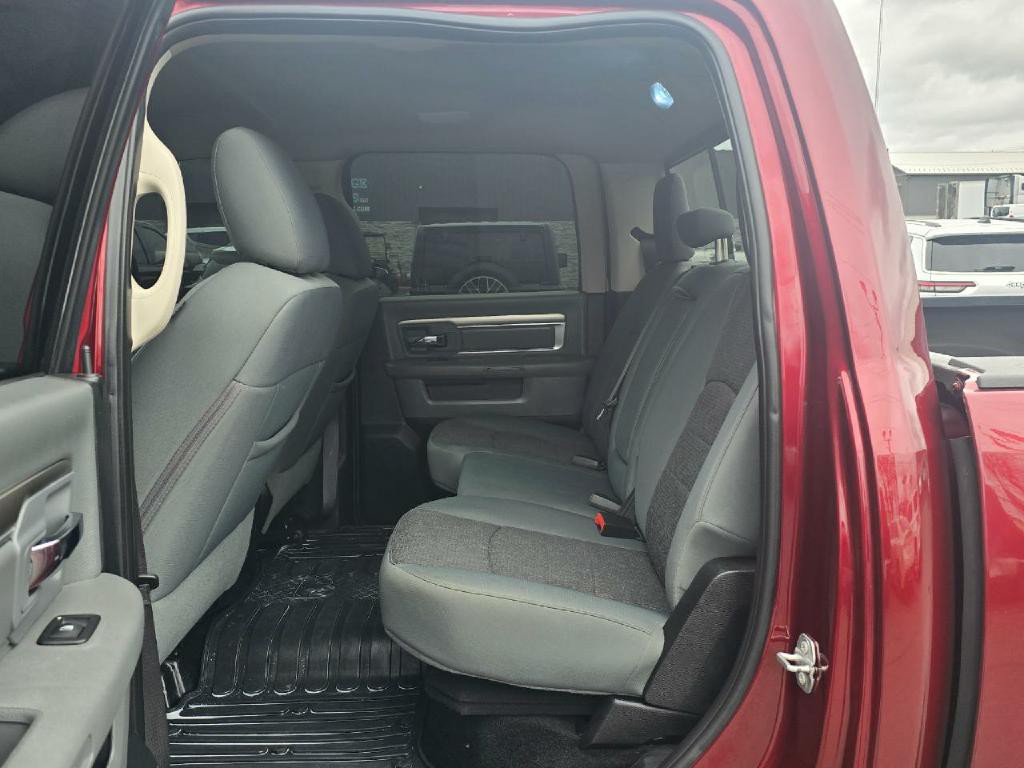 2016 RAM 1500 Image 14