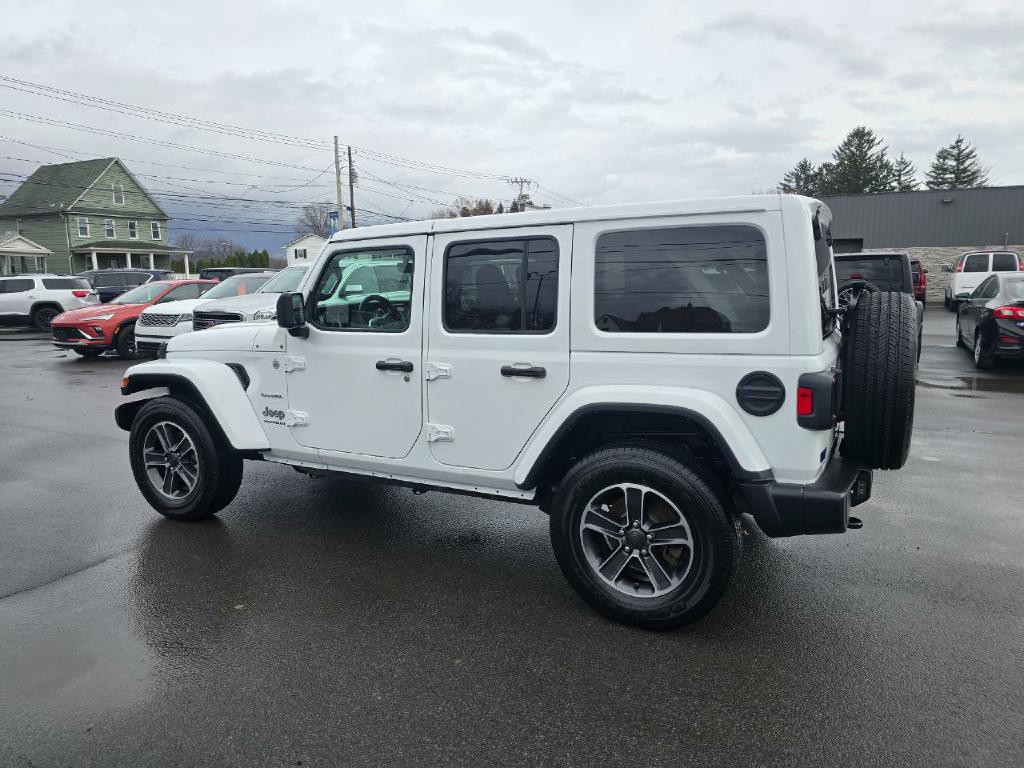 2023 Jeep Wrangler Image 4