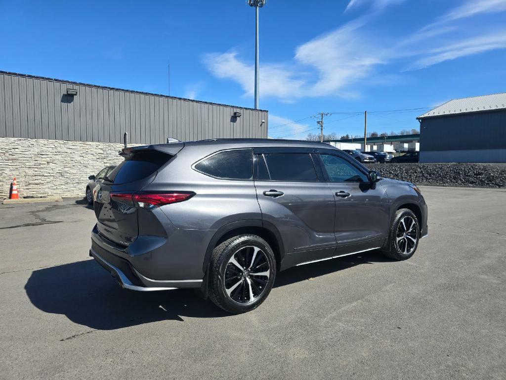 2022 Toyota Highlander Image 6
