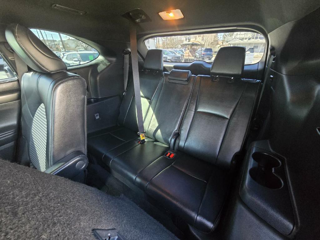 2022 Toyota Highlander Image 16