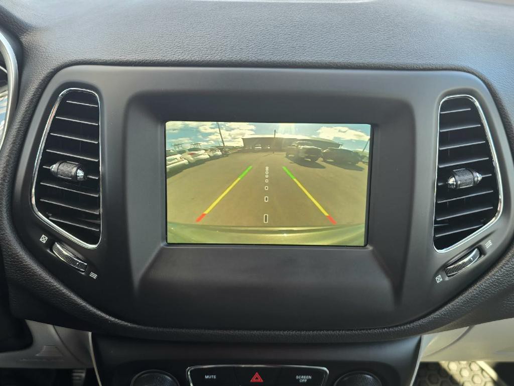 2019 Jeep Compass Image 10