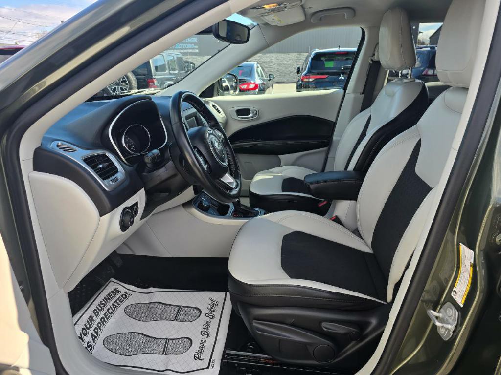 2019 Jeep Compass Image 12
