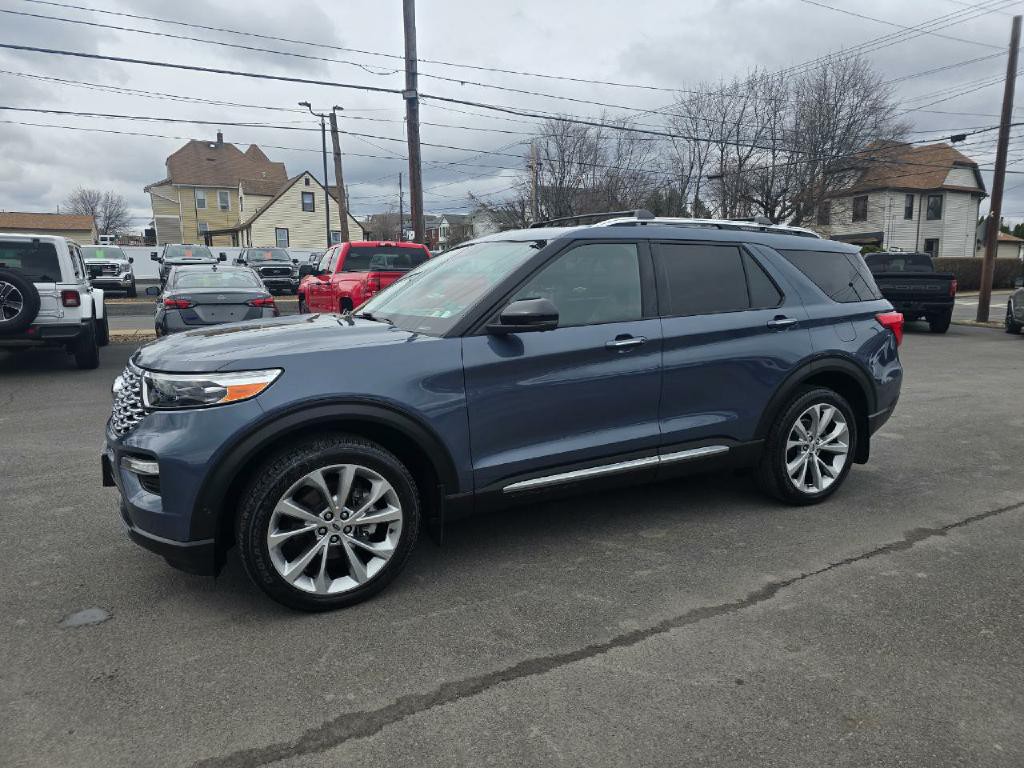 2021 Ford Explorer Image 3