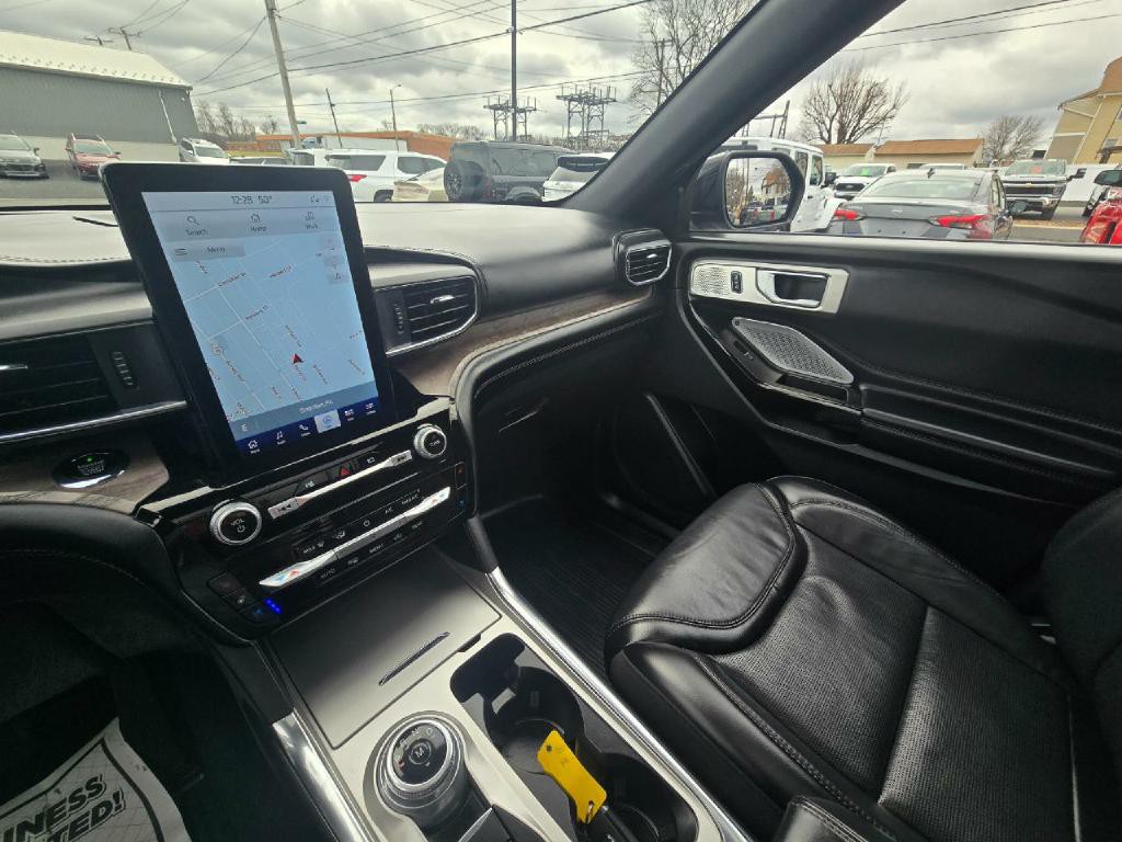 2021 Ford Explorer Image 12