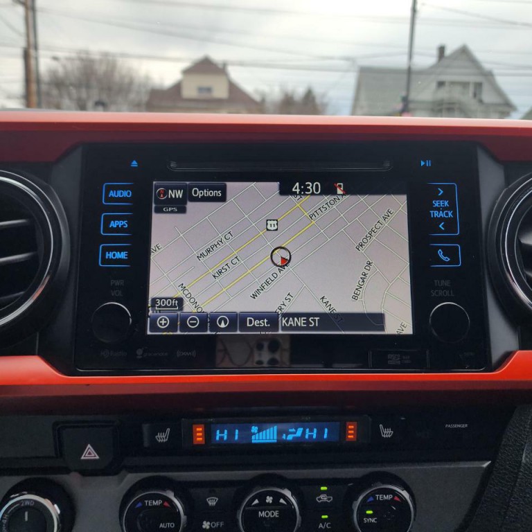 2016 Toyota Tacoma Image 11