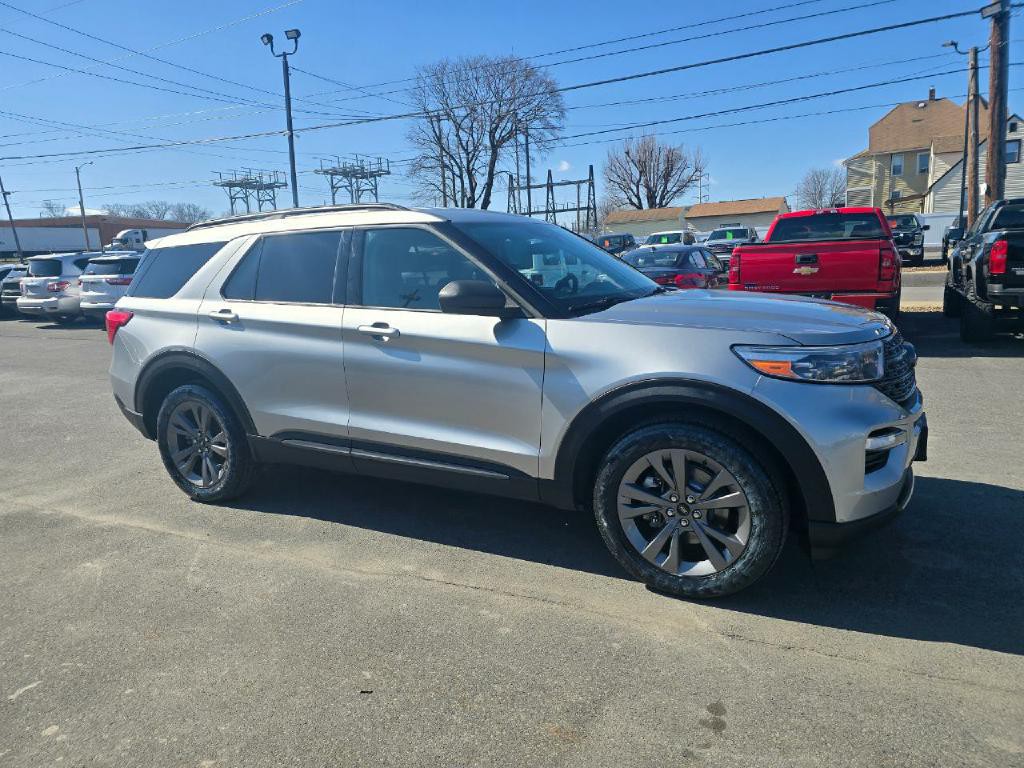 2021 Ford Explorer Image 5