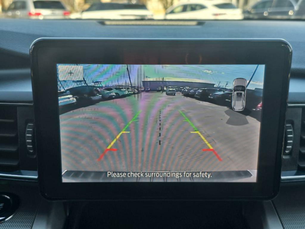 2021 Ford Explorer Image 10