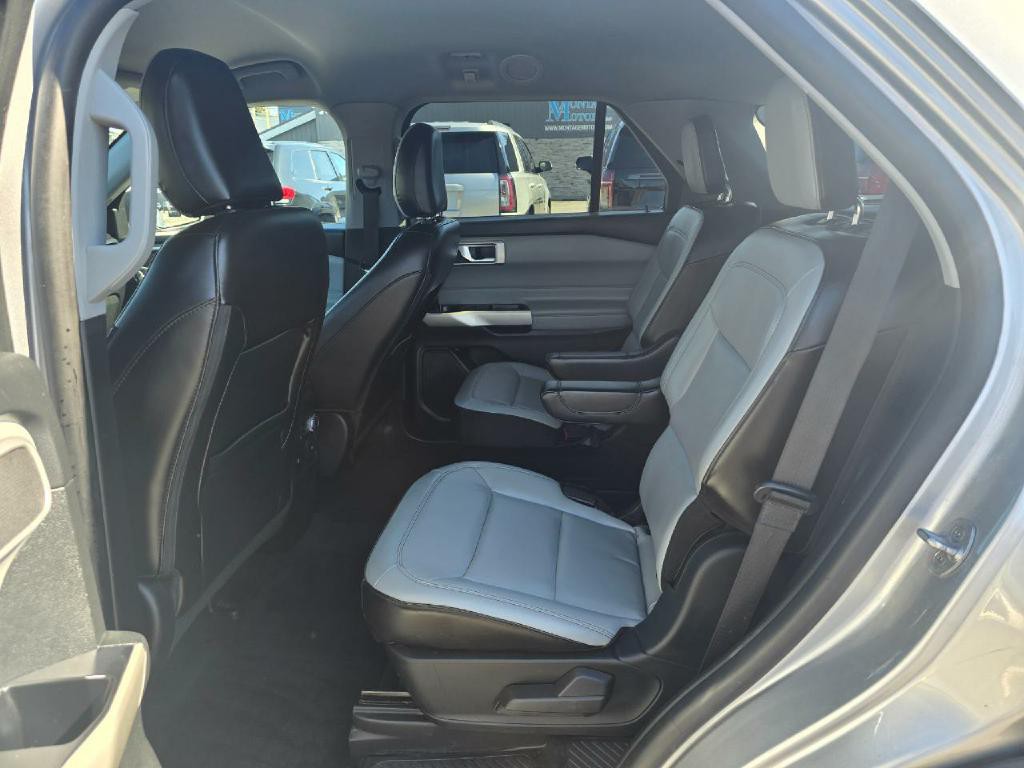 2021 Ford Explorer Image 13