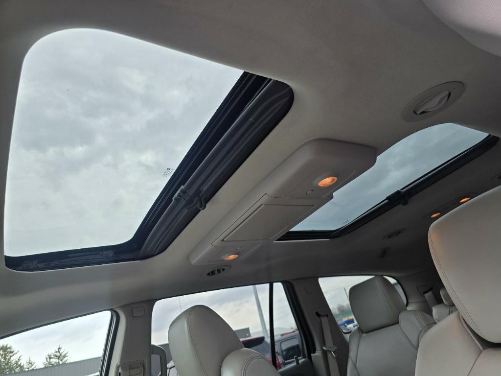 2012 Buick Enclave Image 12