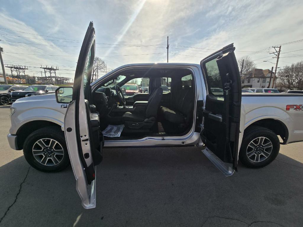 2016 Ford F-150 Image 17