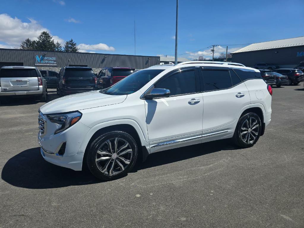 2018 GMC Terrain Image 3