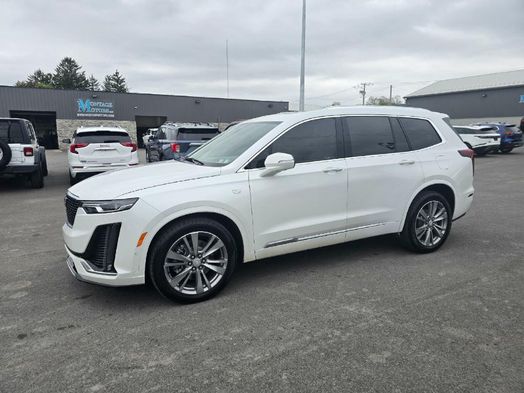2023 Cadillac XT6 Image 3