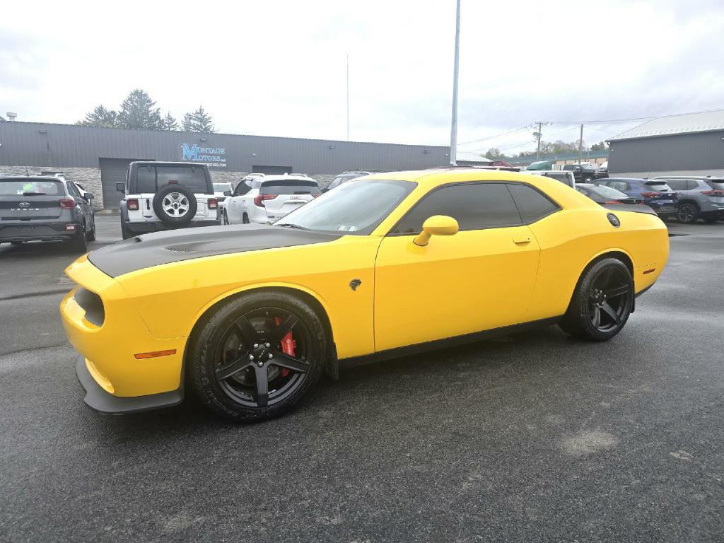 2017 Dodge Challenger Image 3