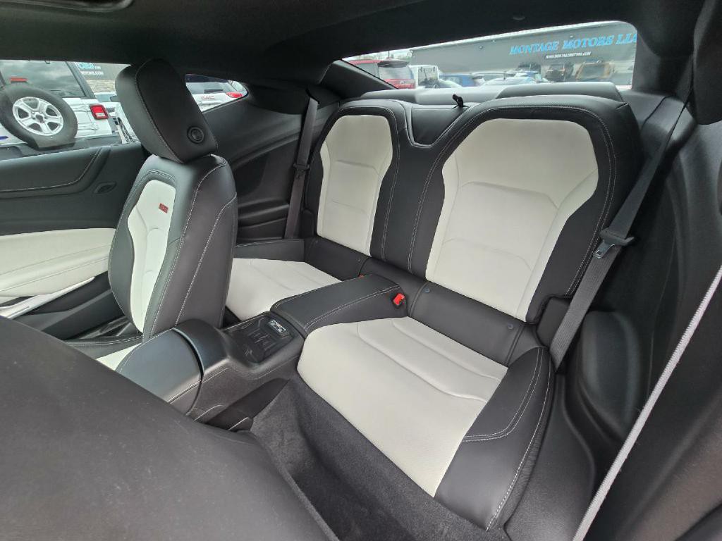 2022 Chevrolet Camaro Image 14