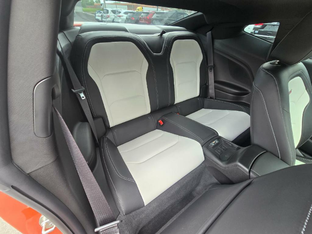 2022 Chevrolet Camaro Image 15