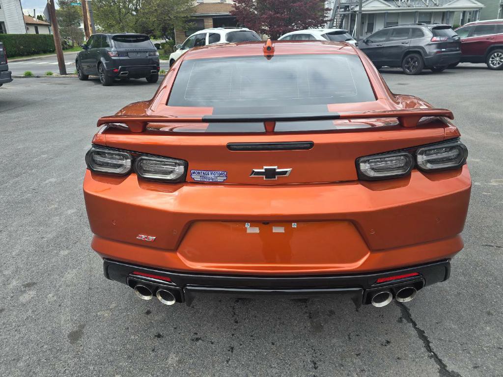 2022 Chevrolet Camaro Image 17