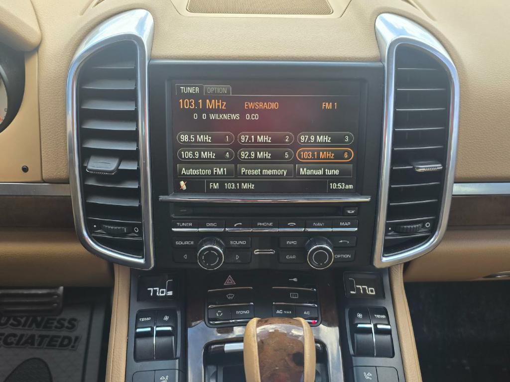 2012 Porsche Cayenne Image 9