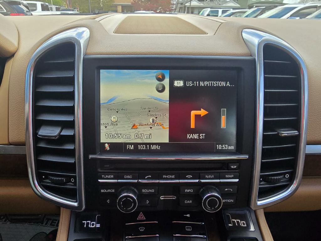 2012 Porsche Cayenne Image 10