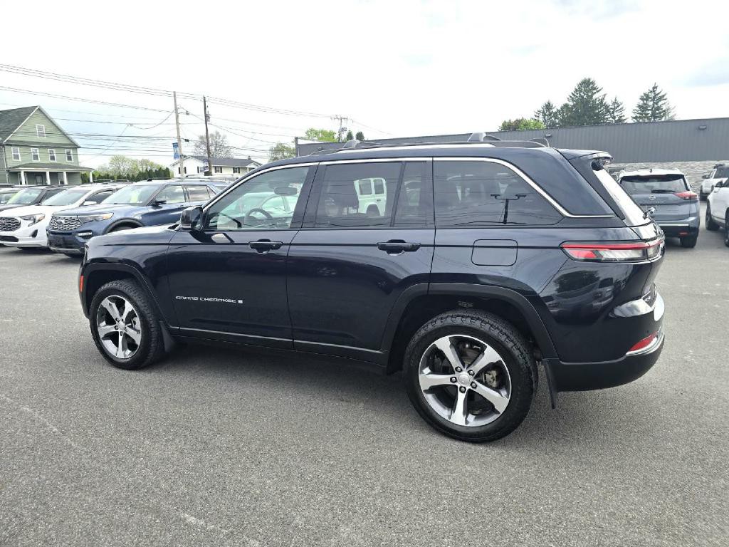 2023 Jeep Grand Cherokee Image 4
