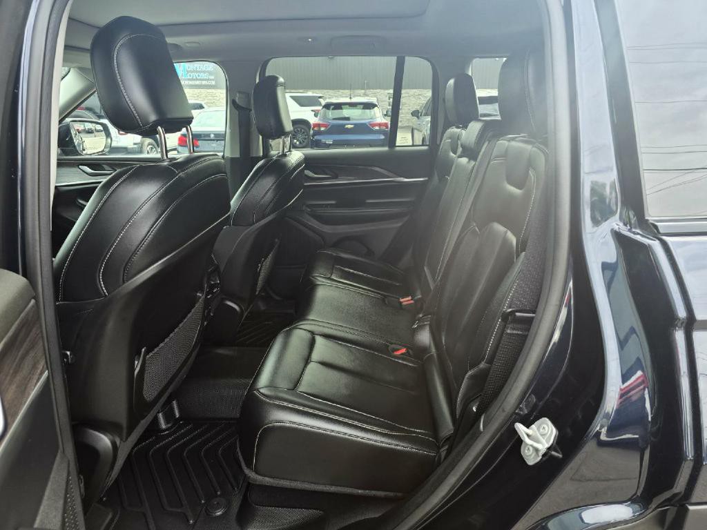 2023 Jeep Grand Cherokee Image 15
