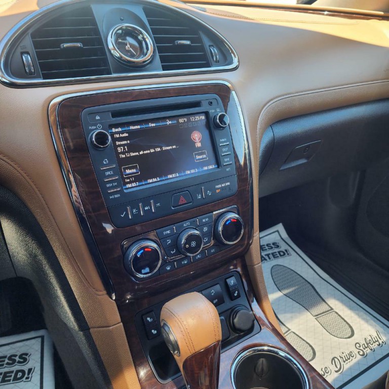 2015 Buick Enclave Image 12