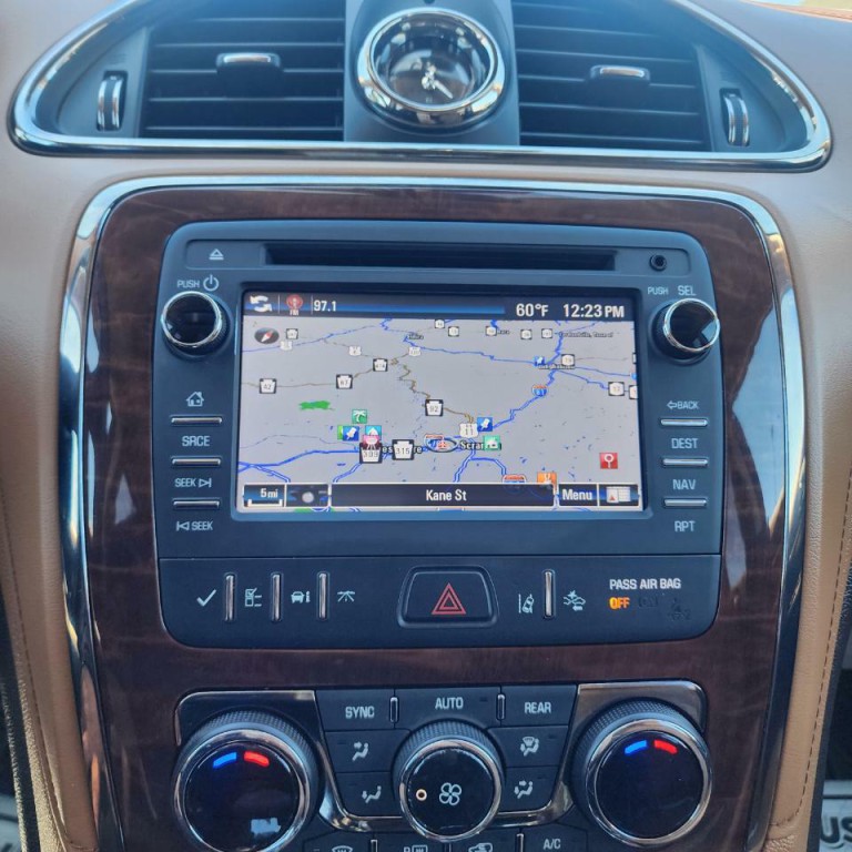 2015 Buick Enclave Image 14