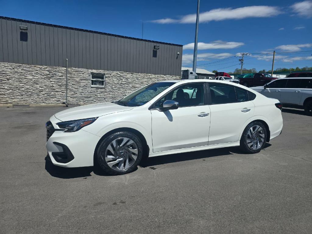 2025 Subaru Legacy Image 3