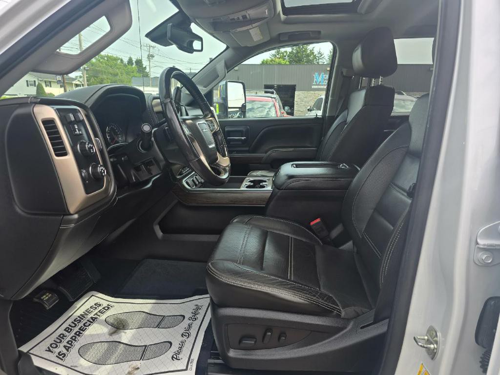 2018 GMC Sierra 2500 Image 14