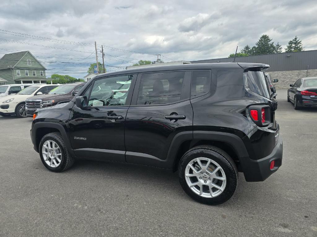 2023 Jeep Renegade Image 4