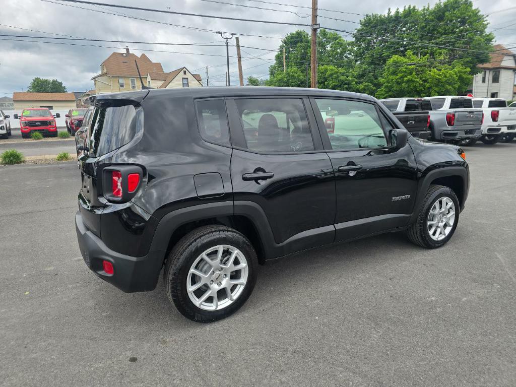 2023 Jeep Renegade Image 5