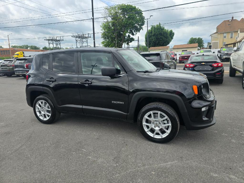 2023 Jeep Renegade Image 6