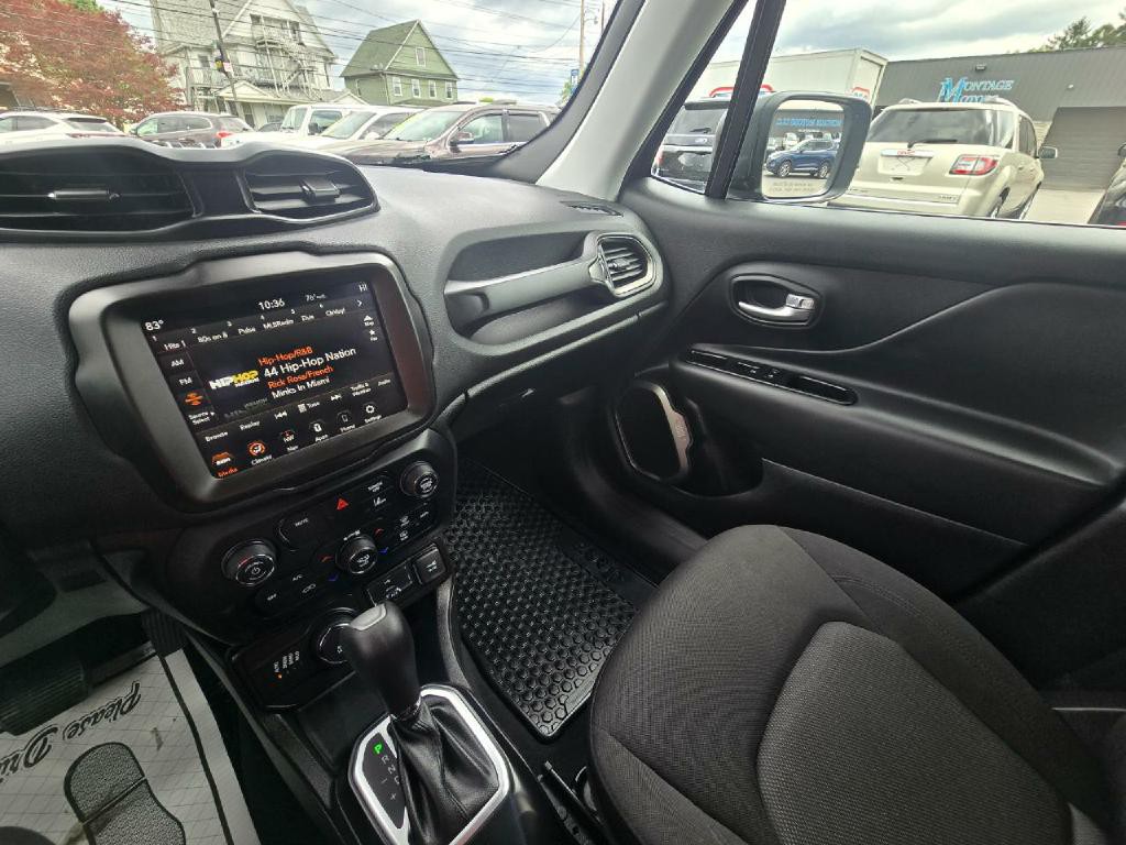 2023 Jeep Renegade Image 11
