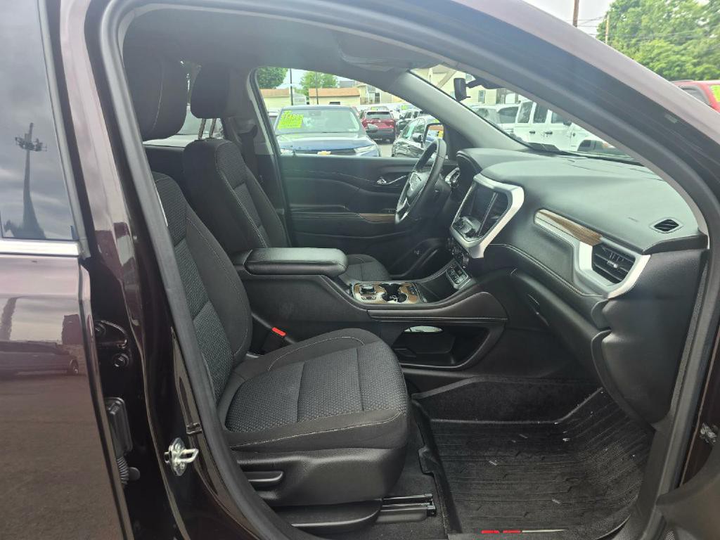 2021 GMC Acadia Image 17