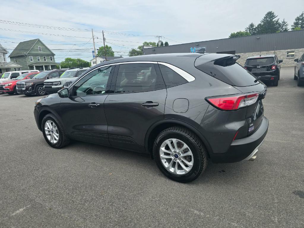2020 Ford Escape Image 4