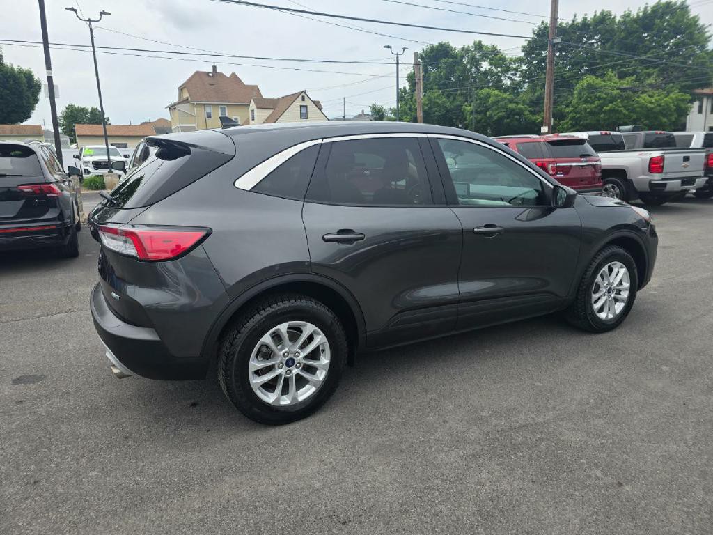 2020 Ford Escape Image 5