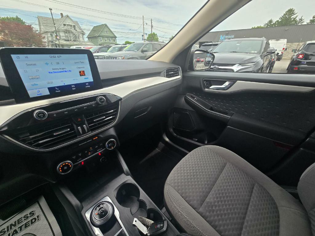 2020 Ford Escape Image 11