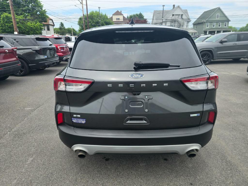 2020 Ford Escape Image 16